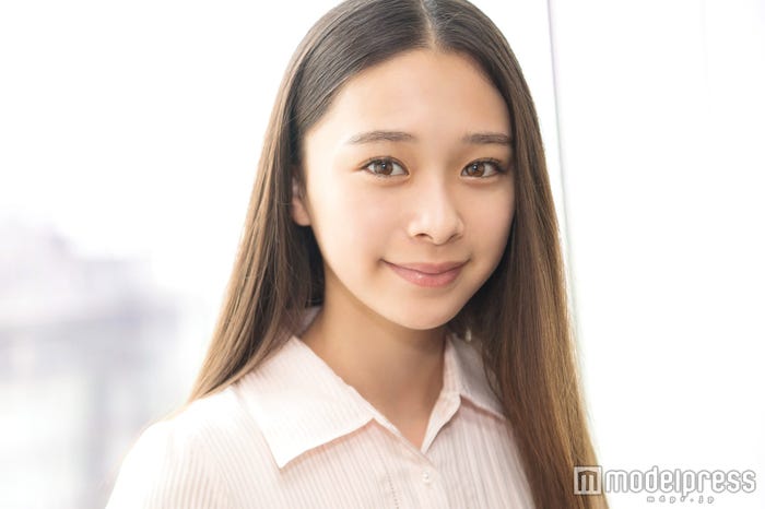 田鍋梨々花 (C)モデルプレス