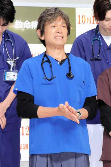 あっ、進藤先生の聴診器に！【救命病棟24時】カンボジアの過去をめぐる伏線確定？！ポケットからラスト取り出した重要アイテム