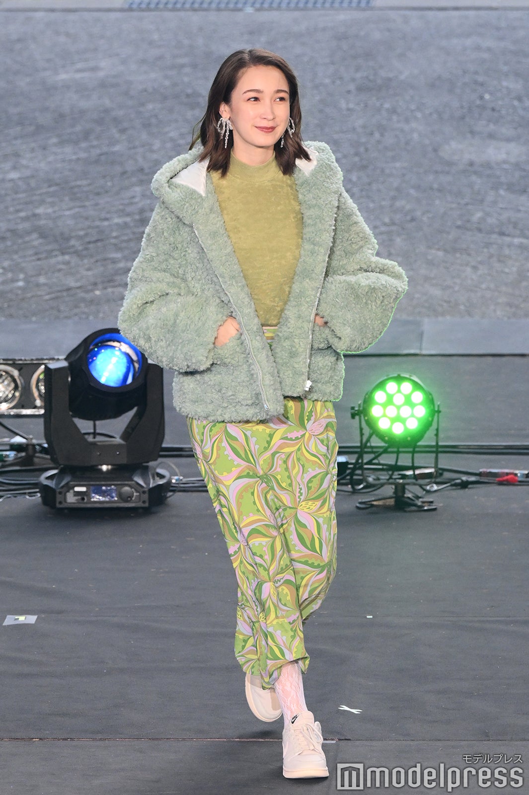 藤井サチ（C）モデルプレス