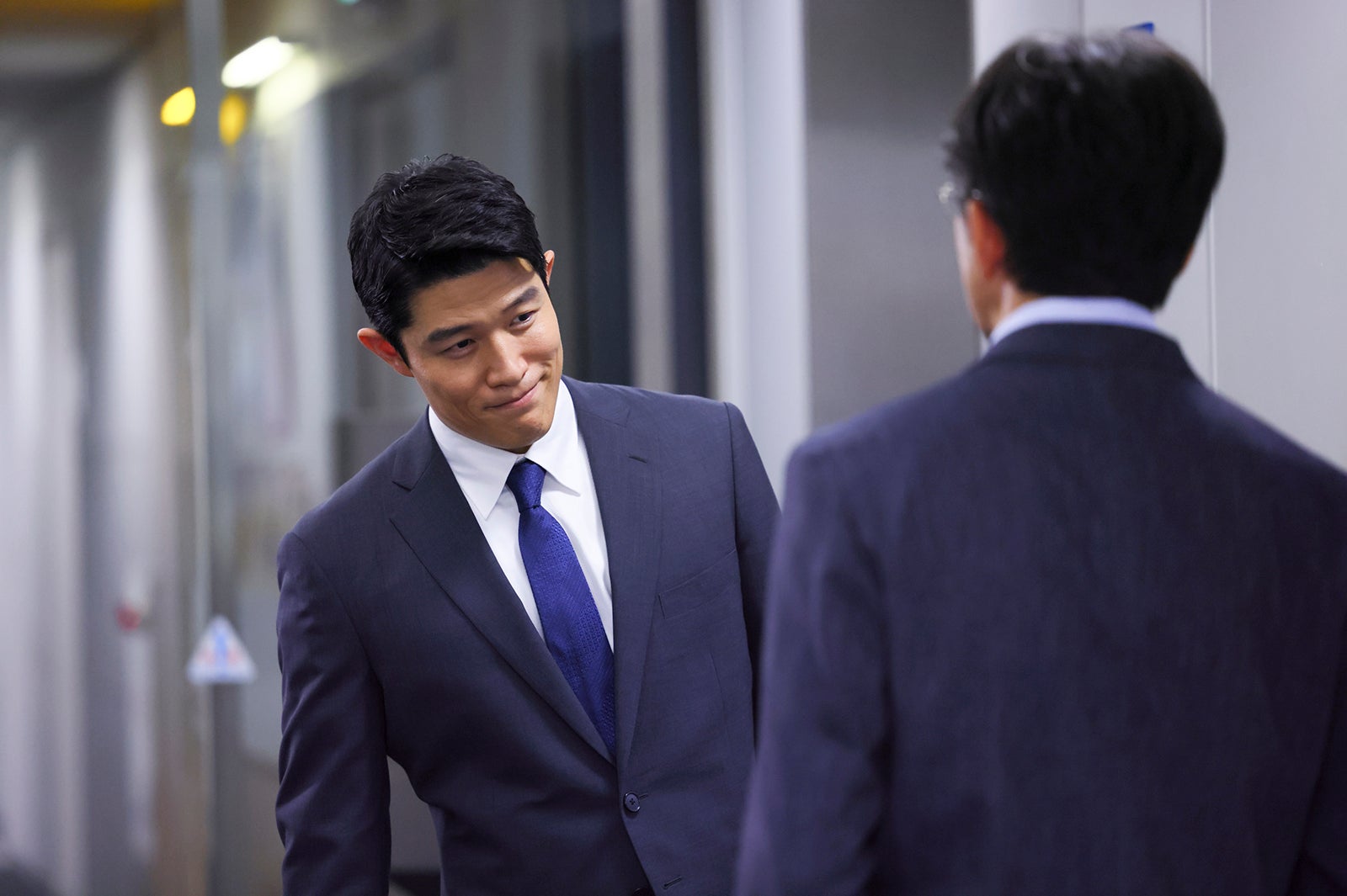画像14/18) 「エルピス」長澤まさみ&鈴木亮平、開始10分でキス 画像14/18) 「エルピス」長澤まさみ&鈴木亮平、開始10分でキス