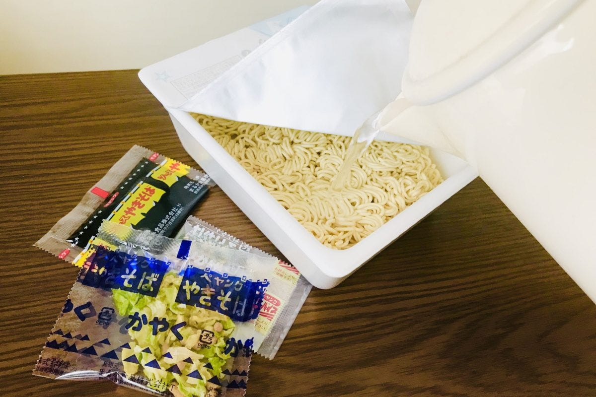 ペヤングやきそば