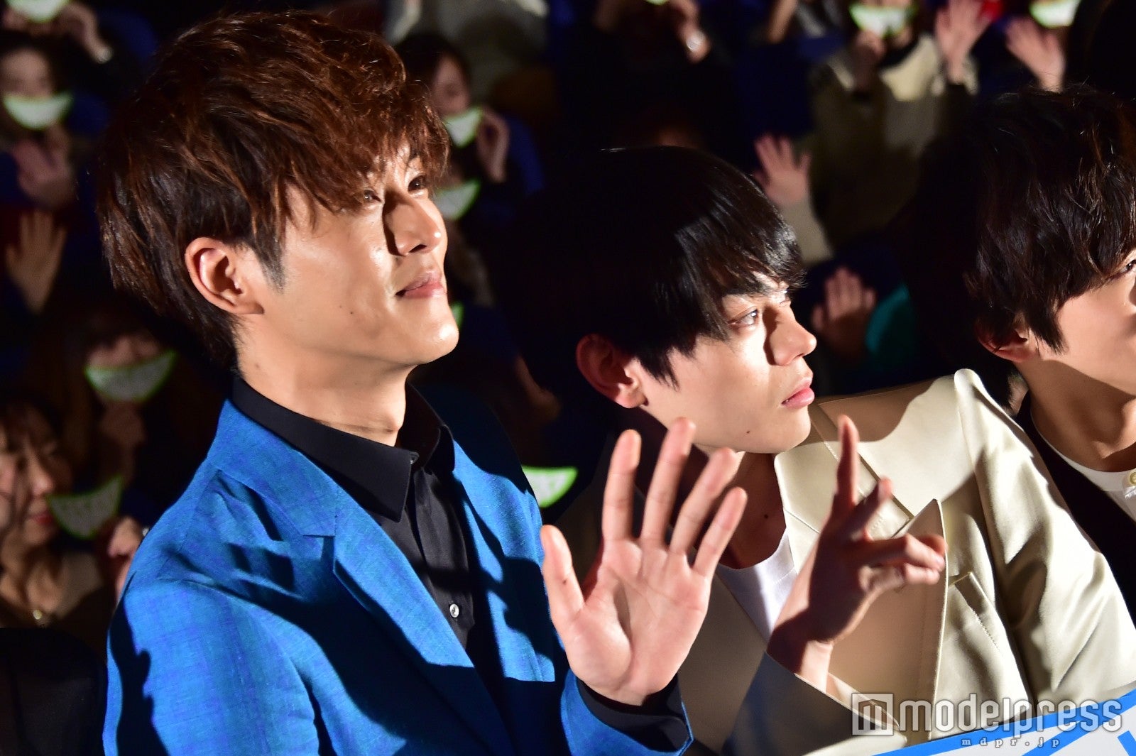 左から：松坂桃李、菅田将暉 （C）モデルプレス