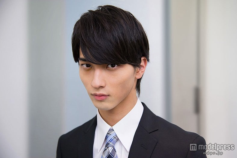 横浜流星（C）2015『SHUKATSU』面接委員会