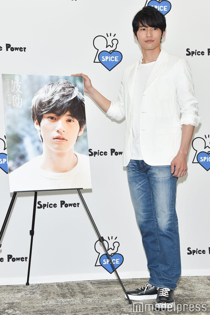 岡田健史 (C)モデルプレス