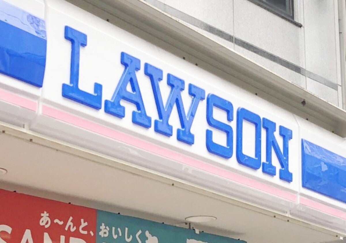 ローソンで奪い合いが起こりそう！これからの季節に実用的！人気ブランドコラボの新作アイテム