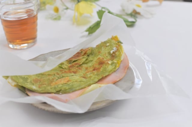 業務スーパー「葱抓餅」アレンジしたものの全体図