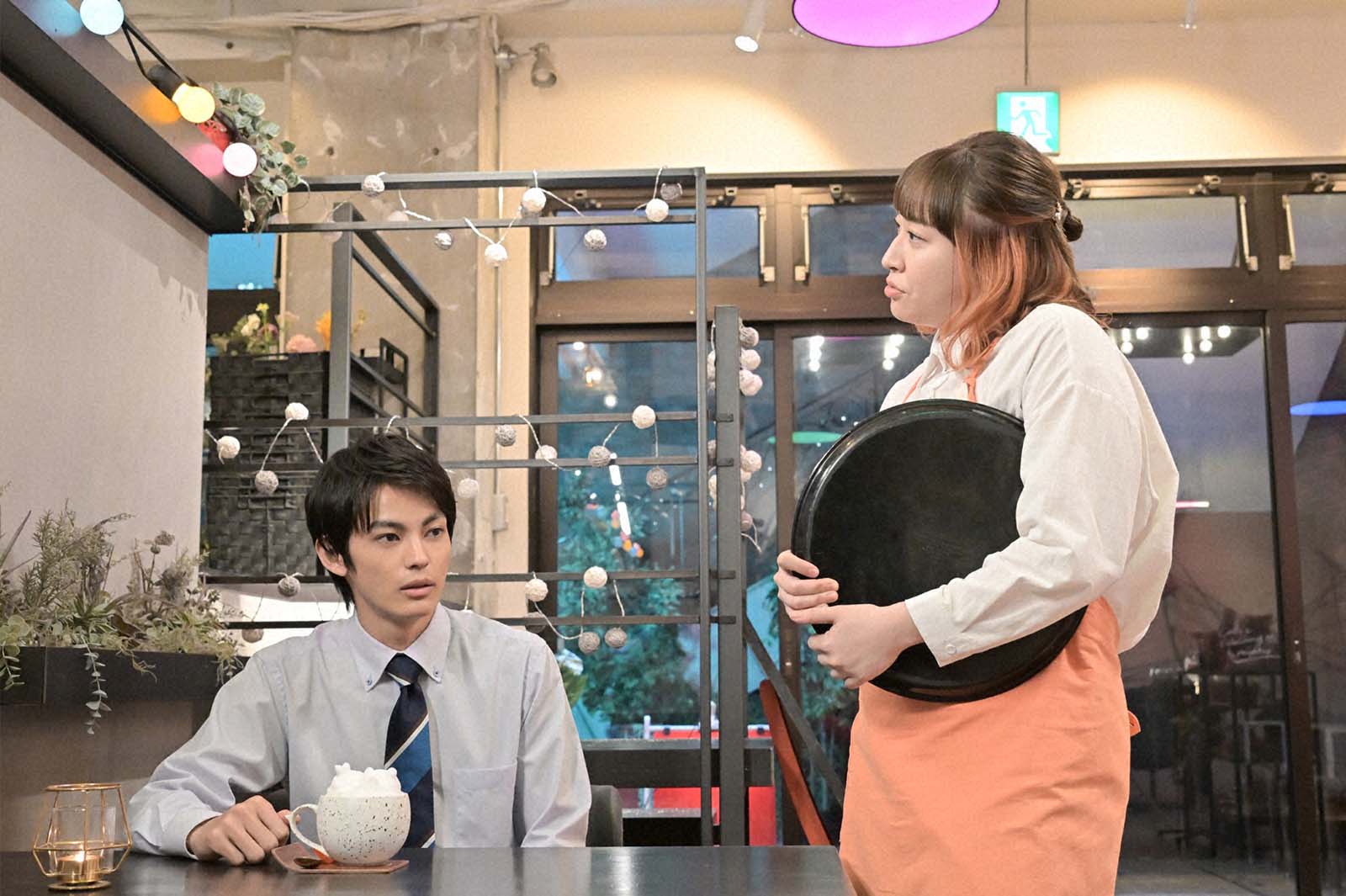 神尾楓珠、丸山礼「くるり～誰が私と恋をした？～」第6話より（C）TBS