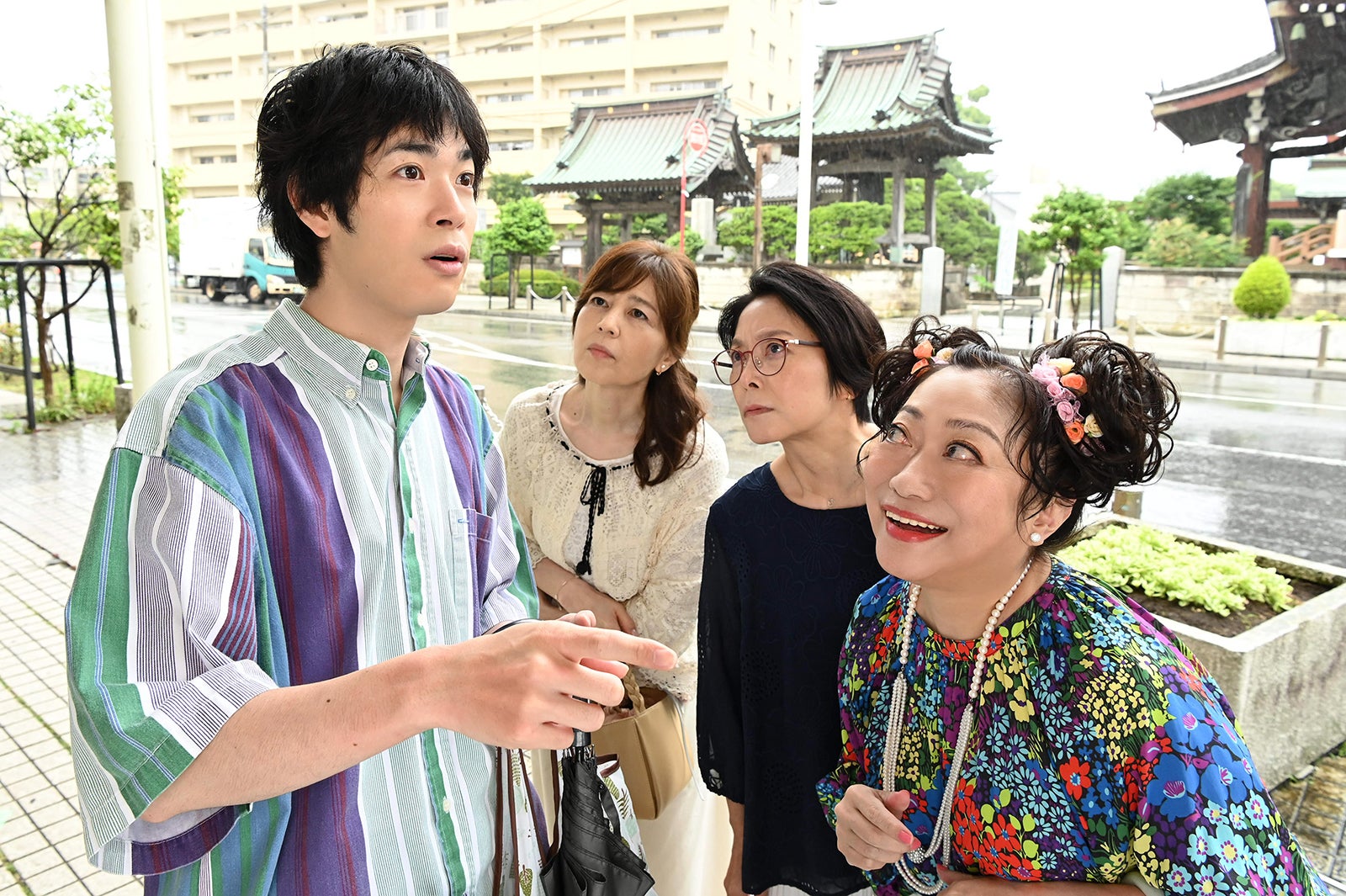 渡辺大知、石野真子、千葉雅子、山村紅葉 （C）読売テレビ・日本テレビ