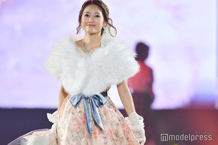 chay(C)モデルプレス