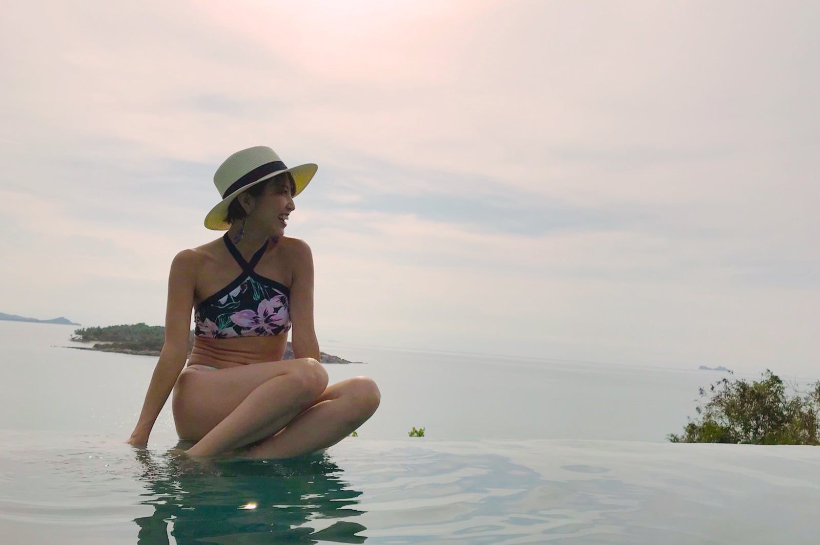 海を眺めながらのスパも最高！心身ともにデトックスしてみては？／渡辺由布子さん（提供画像）