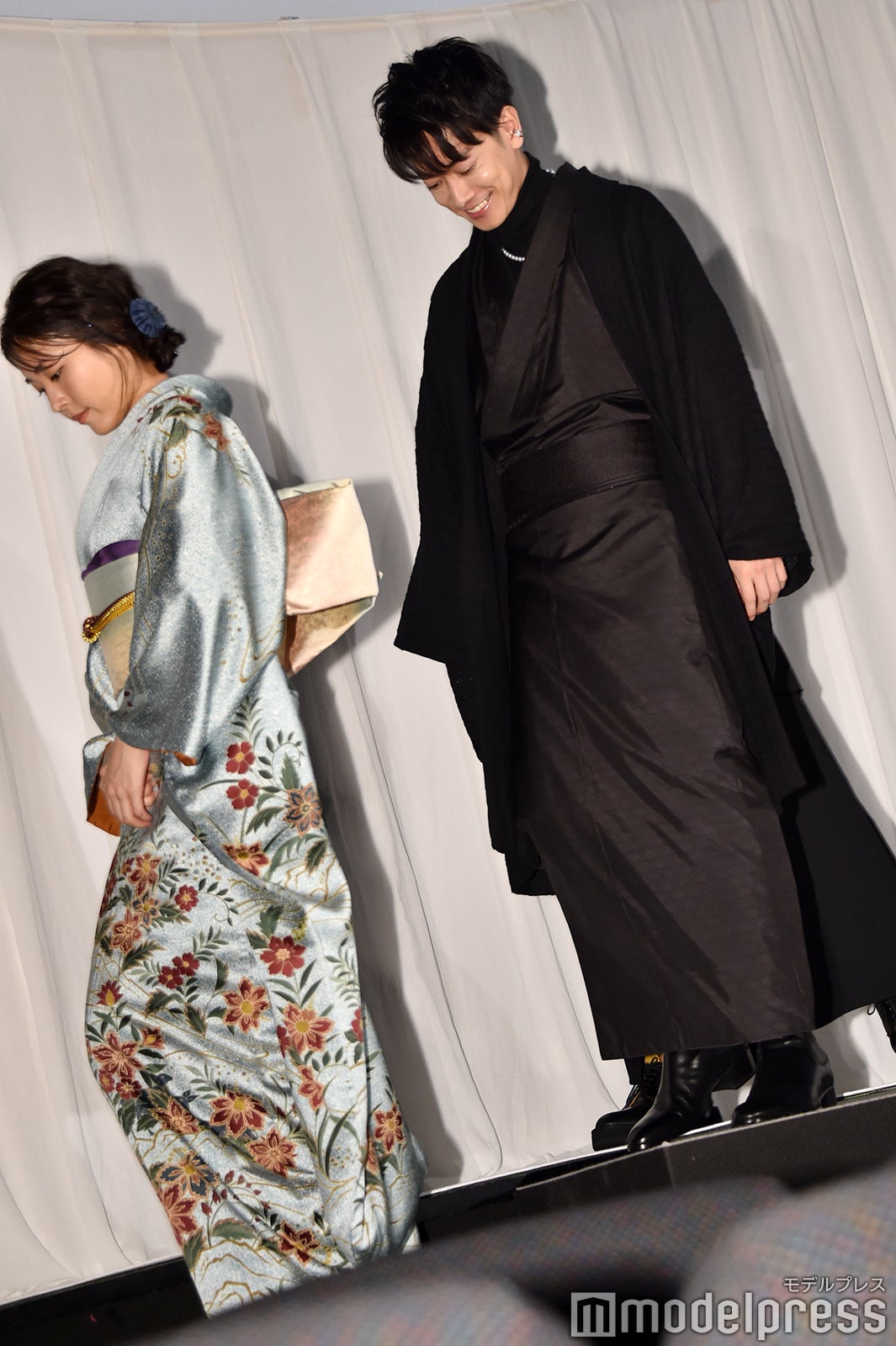 有村架純、佐藤健（C）モデルプレス