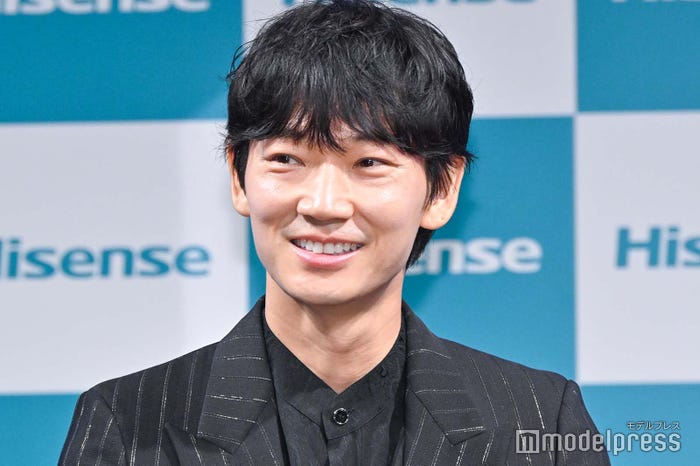 綾野剛(C)モデルプレス