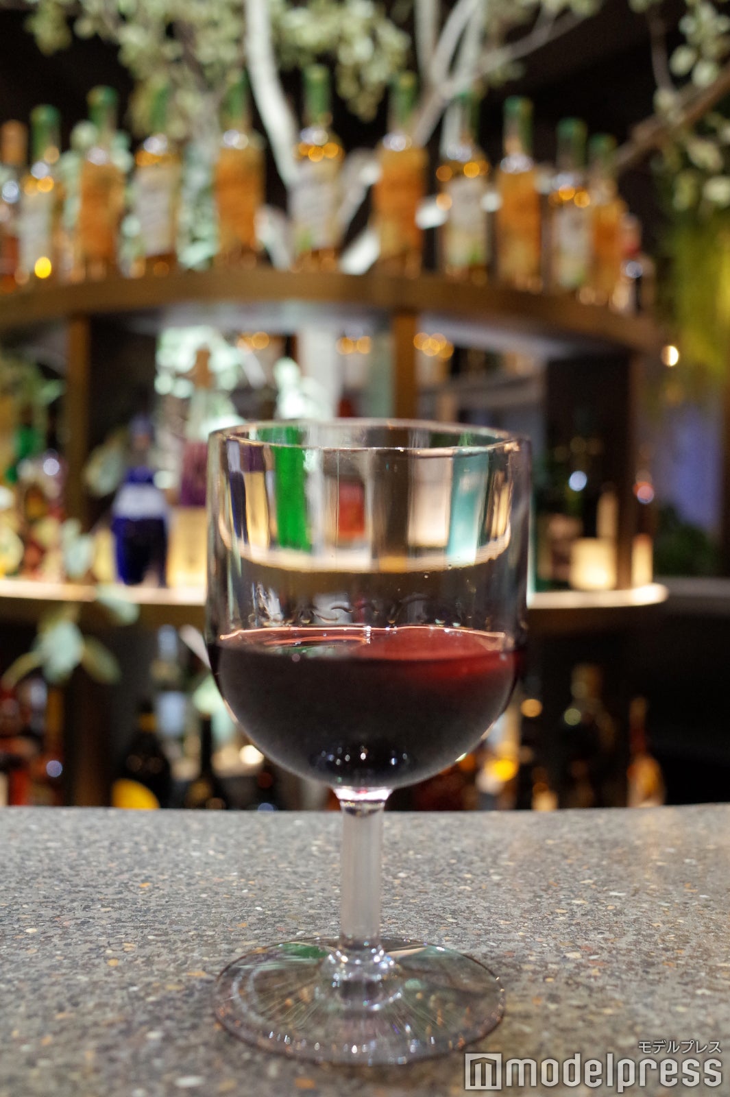 自家製のサングリアは冬はスパイスを効かせた配合だそう／ふふ 軽井沢 陽光の風（C）モデルプレス