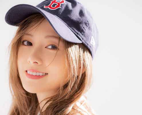 乃木坂46白石麻衣、スポーティなファッションで“見たことない”新たな魅力