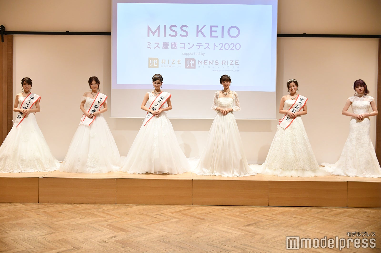 「ミス慶應コンテスト2020」ファイナリスト（左から）横山キラさん、坂本奈優さん、瀧澤あすみさん、古屋玲奈さん、篠りさ子さん、竹内えりかさん（C）モデルプレス