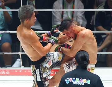 前王者クレベル・コイケが呆然 20歳新星・秋元強真に判定0-3完敗 寝技持ち込めず、打撃戦でボコボコに 