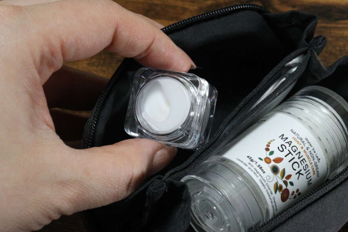 ダイソー クリームケース ダイソーのクリームケースはコスメの小分けに便利