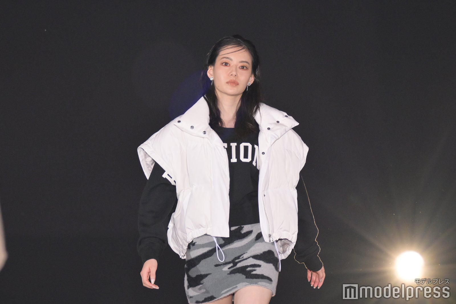 （C）モデルプレス