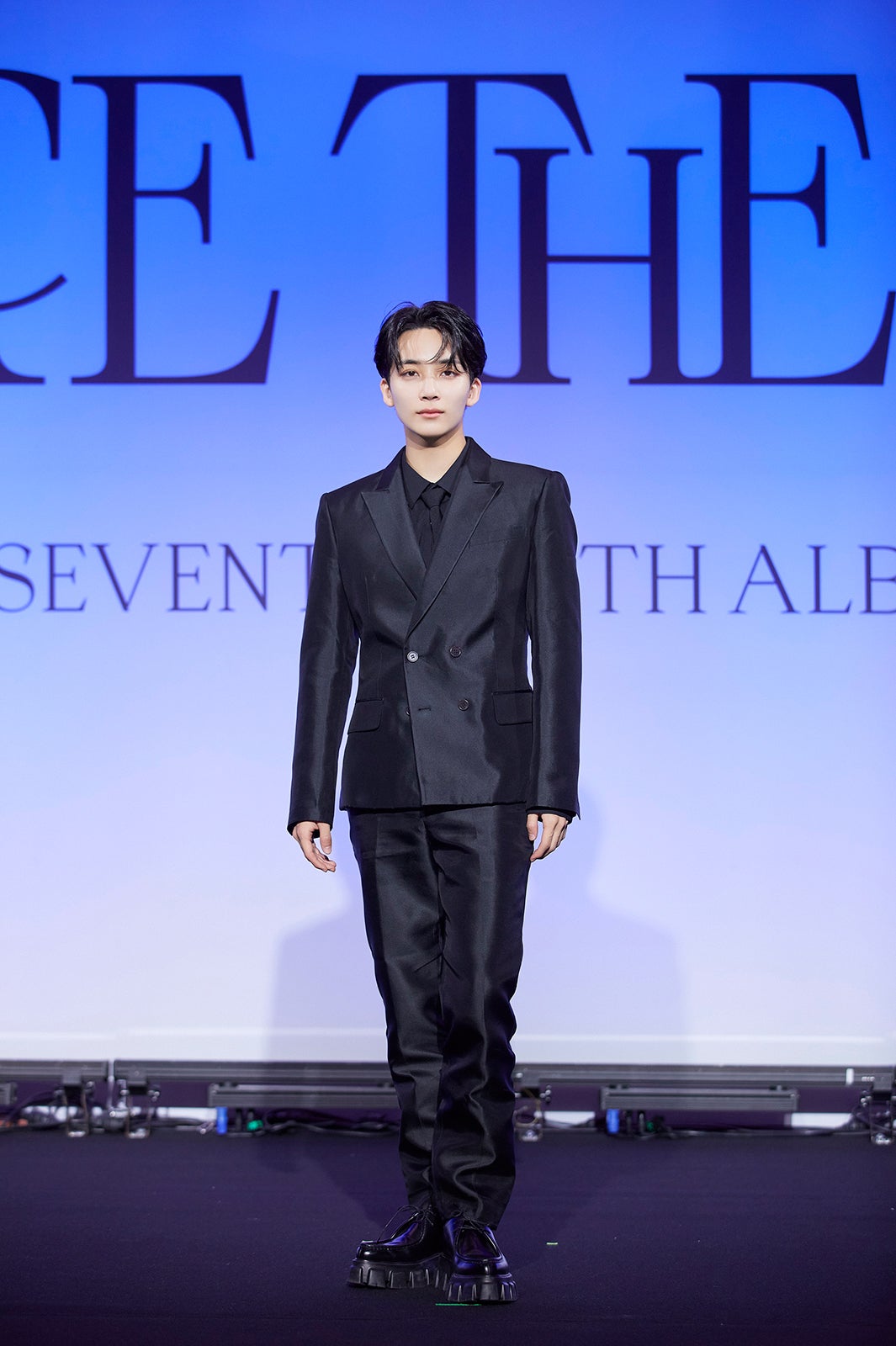 JEONGHAN （C）PLEDIS Entertainment