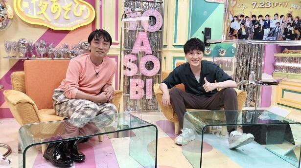 関智一の発案で 畠中祐とともに 家庭菜園 に挑戦 めちゃくちゃ楽しみ 声優と夜あそび モデルプレス 関智一の発案で 畠中祐とともに 家庭菜園 に挑戦 めちゃくちゃ楽しみ 声優と夜あそび モデルプレス