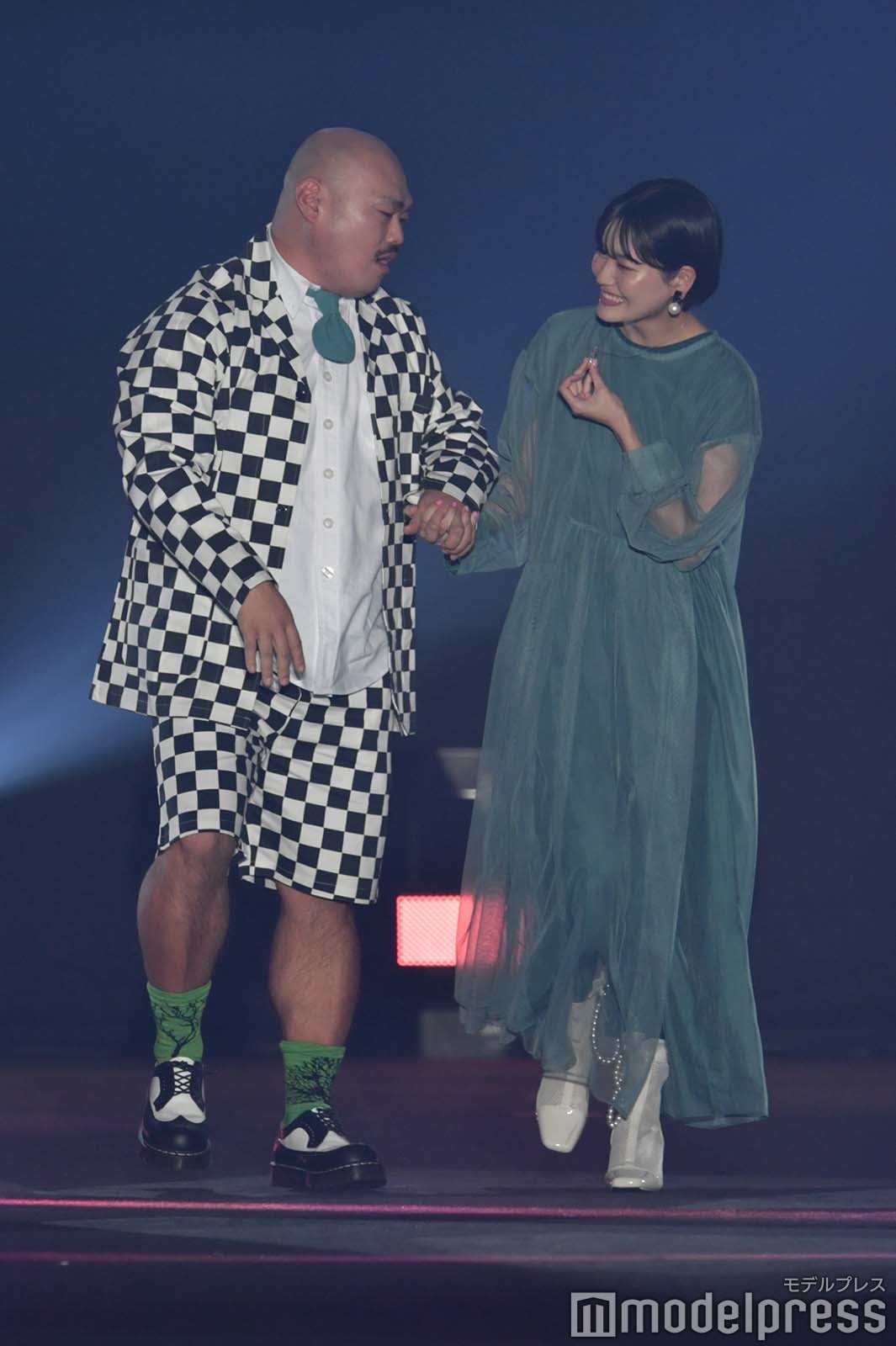 クロちゃん、リチ（C）モデルプレス