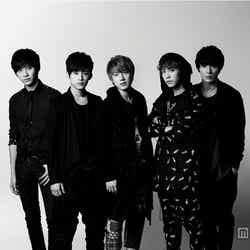 「Girls Award2013 SPRING/SUMMER」に出演するFTISLAND(左から:スンヒョン、ジェジン、ミンファン、ホンギ、ジョンフン)