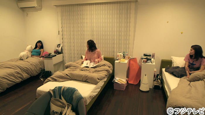 左から:武智ミドリ、筧美和子、住岡梨奈/「テラスハウス」7月12日放送回より