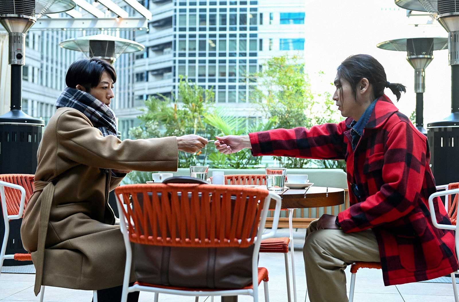 高橋一生、柄本佑「天国と地獄 ～サイコな2人～」第5話より（C）TBS