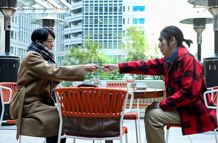 高橋一生、柄本佑「天国と地獄 ~サイコな2人~」第5話より(C)TBS