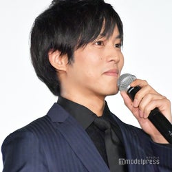 松坂桃李「こっちは頭脳も体も大人の男」“コナン”意識で会場沸かす<娼年>