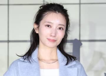 波瑠 最終回「フェイクマミー」家族と笑顔のショット「久しぶりに自分を褒めてあげられそうです」