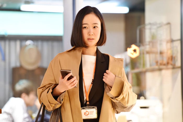 黒木華/「獣になれない私たち」第9話より(C)日本テレビ