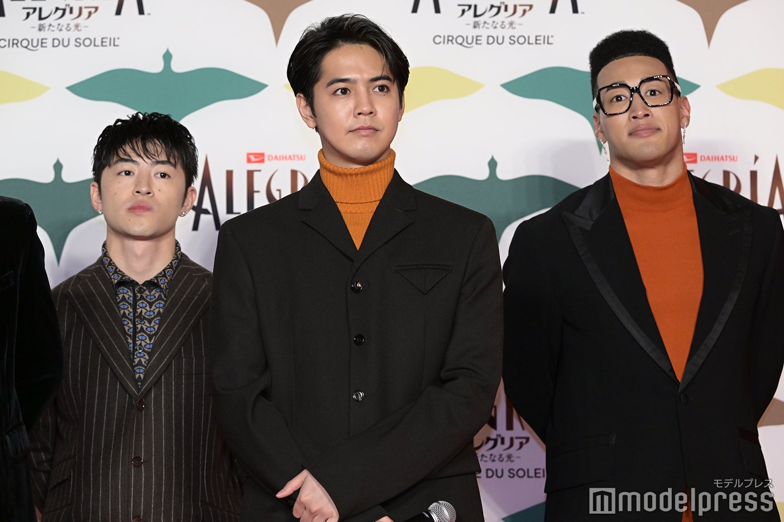 佐野玲於、片寄涼太、関口メンディー （C）モデルプレス