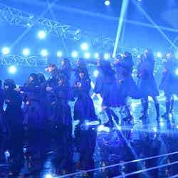 NHKの音楽番組「SONGS」に出演する欅坂46（画像提供：NHK）
