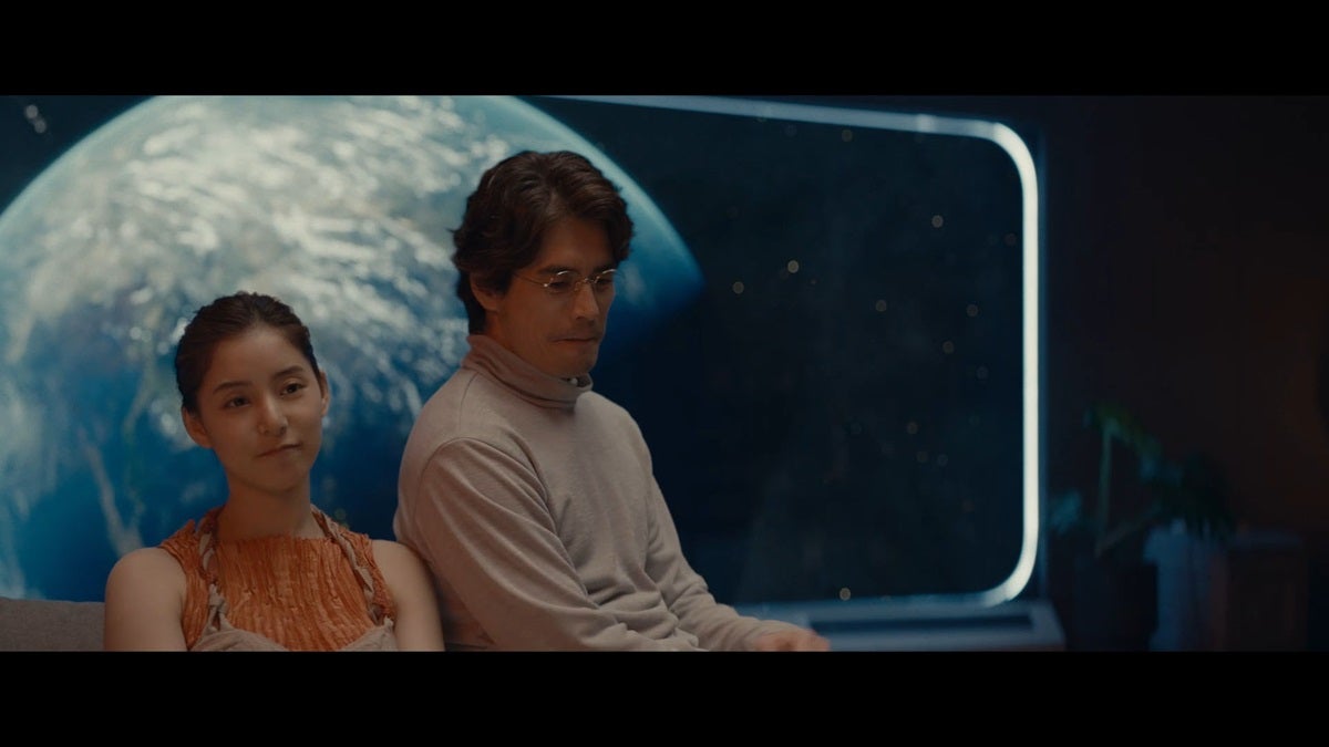 新木優子、伊藤英明（C）2024 Amazon Content Services LLC or its Affiliates.