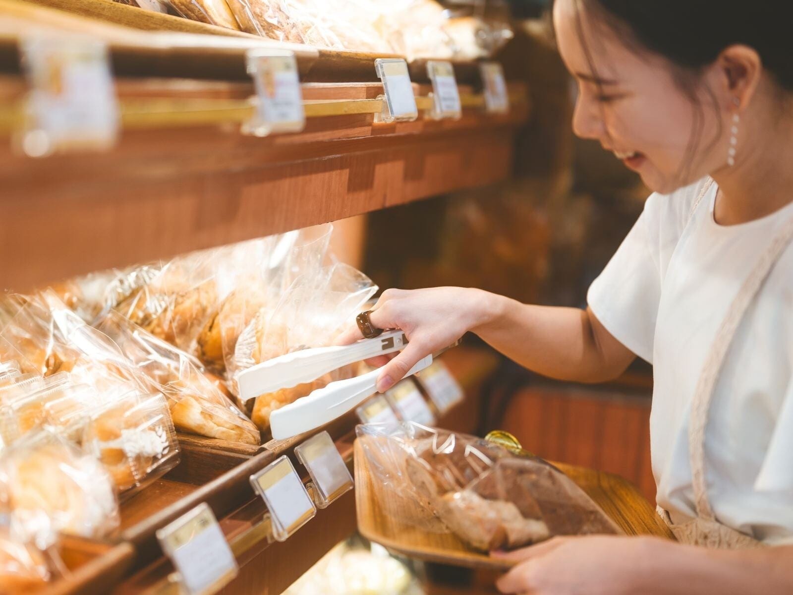 Q. 「パンは太る」って本当ですか？ ダイエット中でも太りにくいパンがあれば知りたいです