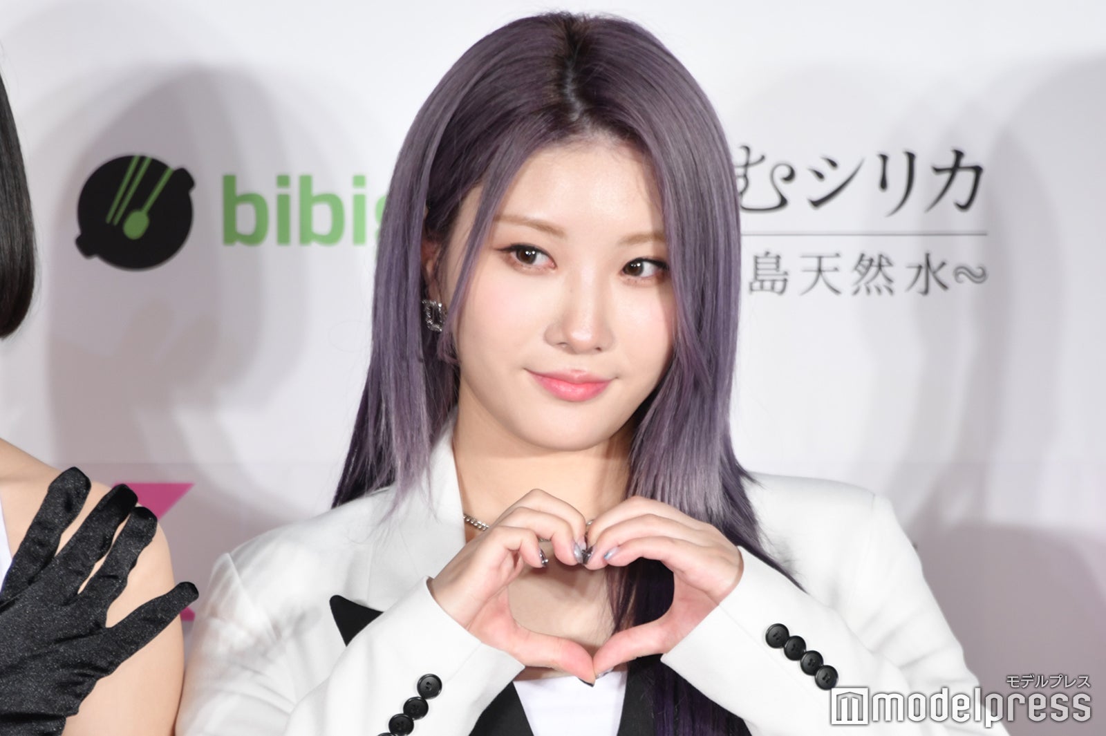 PURPLE KISS（C）モデルプレス