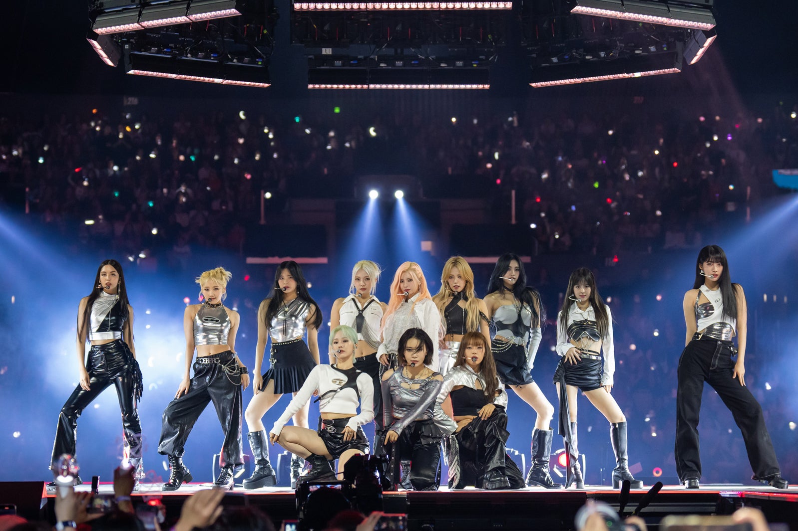 EVERGLOW x Lapillus Opening Performance「KCON LA 2023」SHOW DAY3（C）CJ ENM Co., Ltd, All Rights Reserved