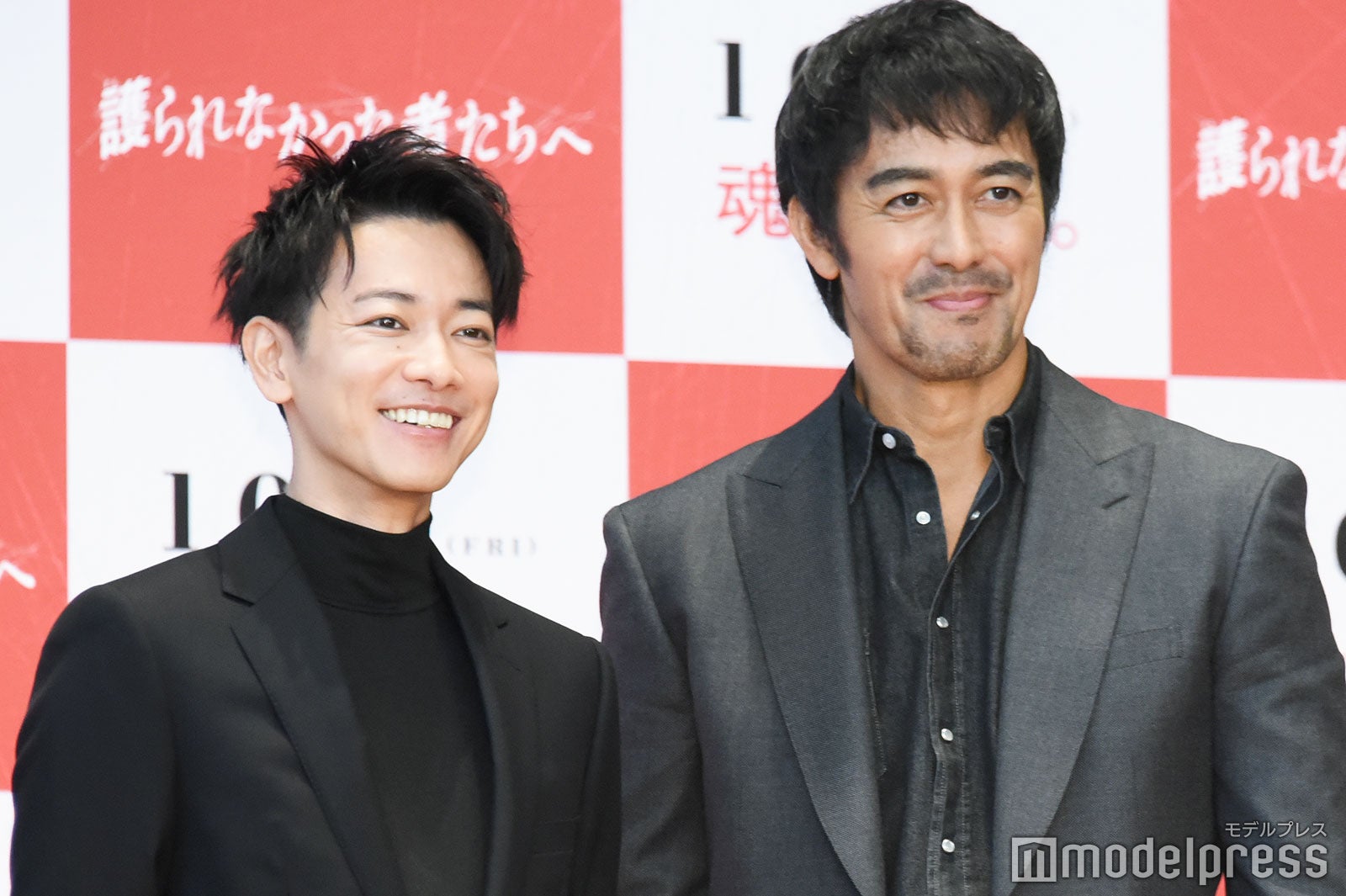 佐藤健、阿部寛 （C）モデルプレス