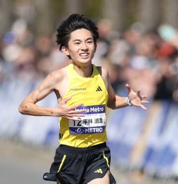 【大阪マラソン】平林清澄「長い冬眠から覚めたのはよかった」1年ぶりマラソンで日本人トップの5位→MGC出場権獲得「成長している」