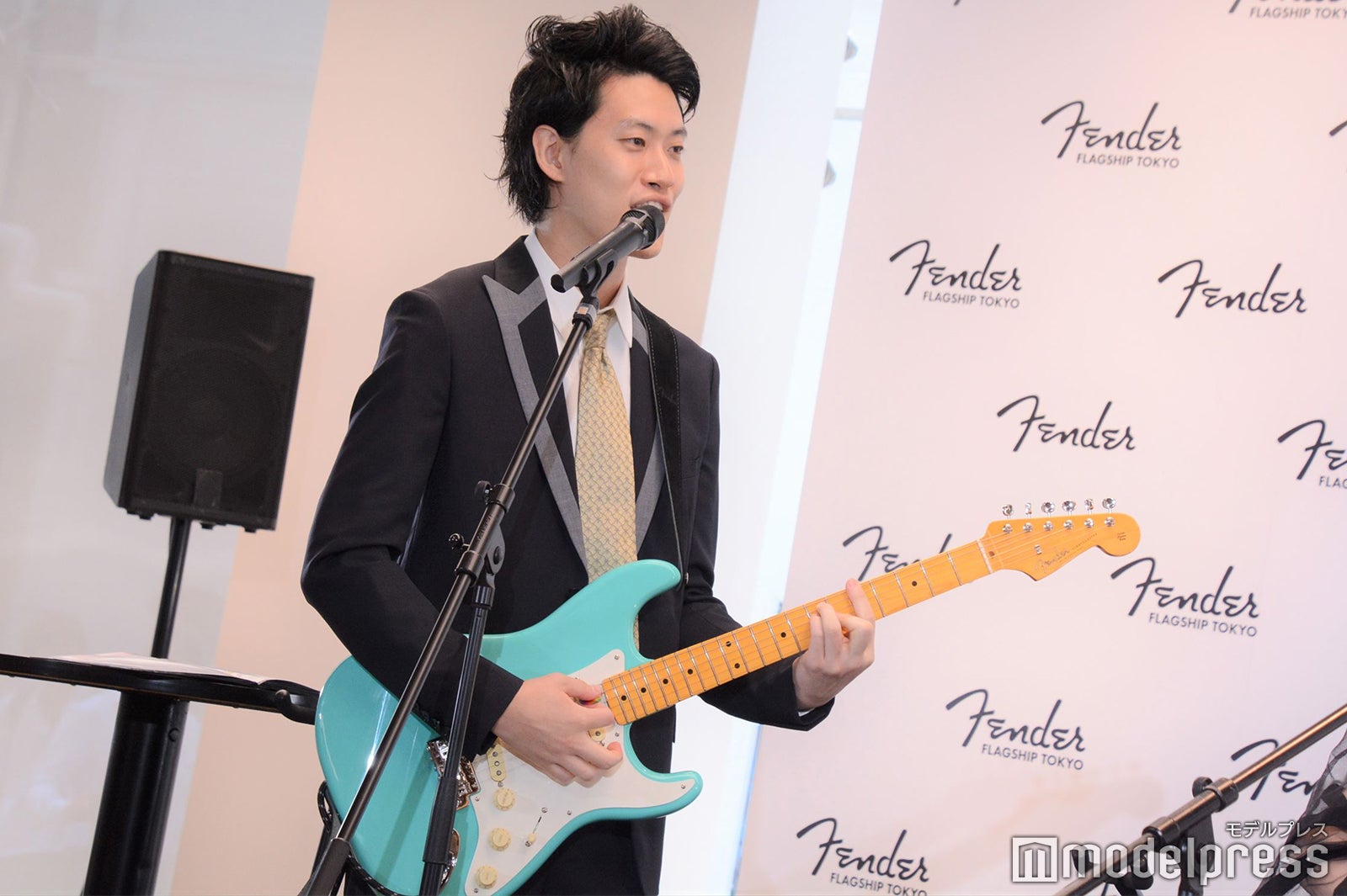 粗品（C）モデルプレス