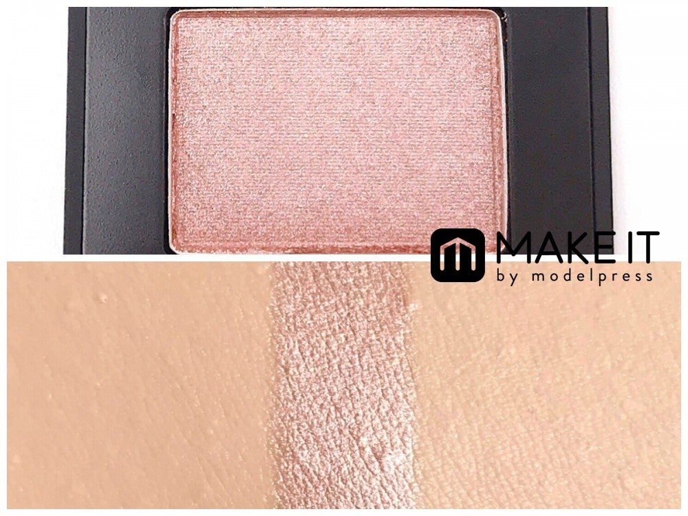 NARS／シングルアイシャドー（プレシャスメタル）／5330／2,500円（税抜） (C)メイクイット