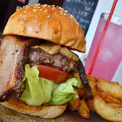 豪華過ぎる“沖縄一”の絶品グルメバーガー