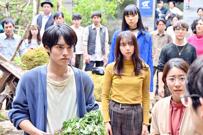 赤楚衛二、上白石萌歌ら「ペンディングトレイン―8時23分、明日 君と」(C)TBS
