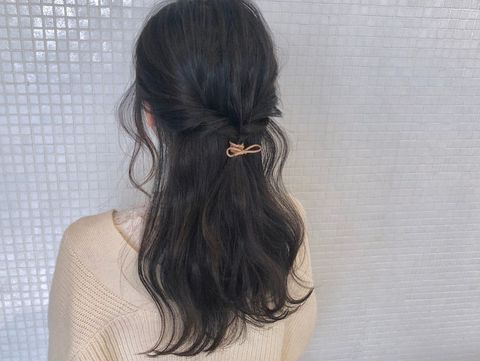 簡単に出来る 伸ばしかけの髪のまとめ方 人気のヘアアレンジで可愛く モデルプレス