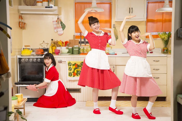 広瀬すず、松井愛莉、土屋太鳳/メイキングより(提供写真)