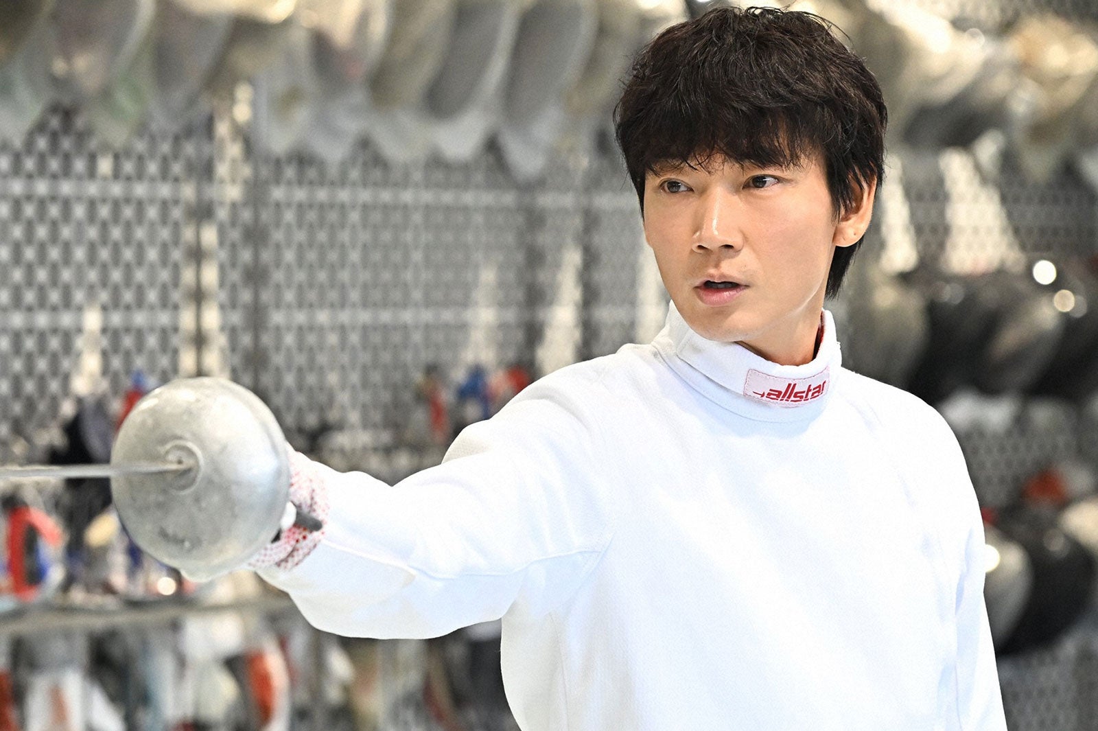 綾野剛／「オールドルーキー」第5話より（C）TBS