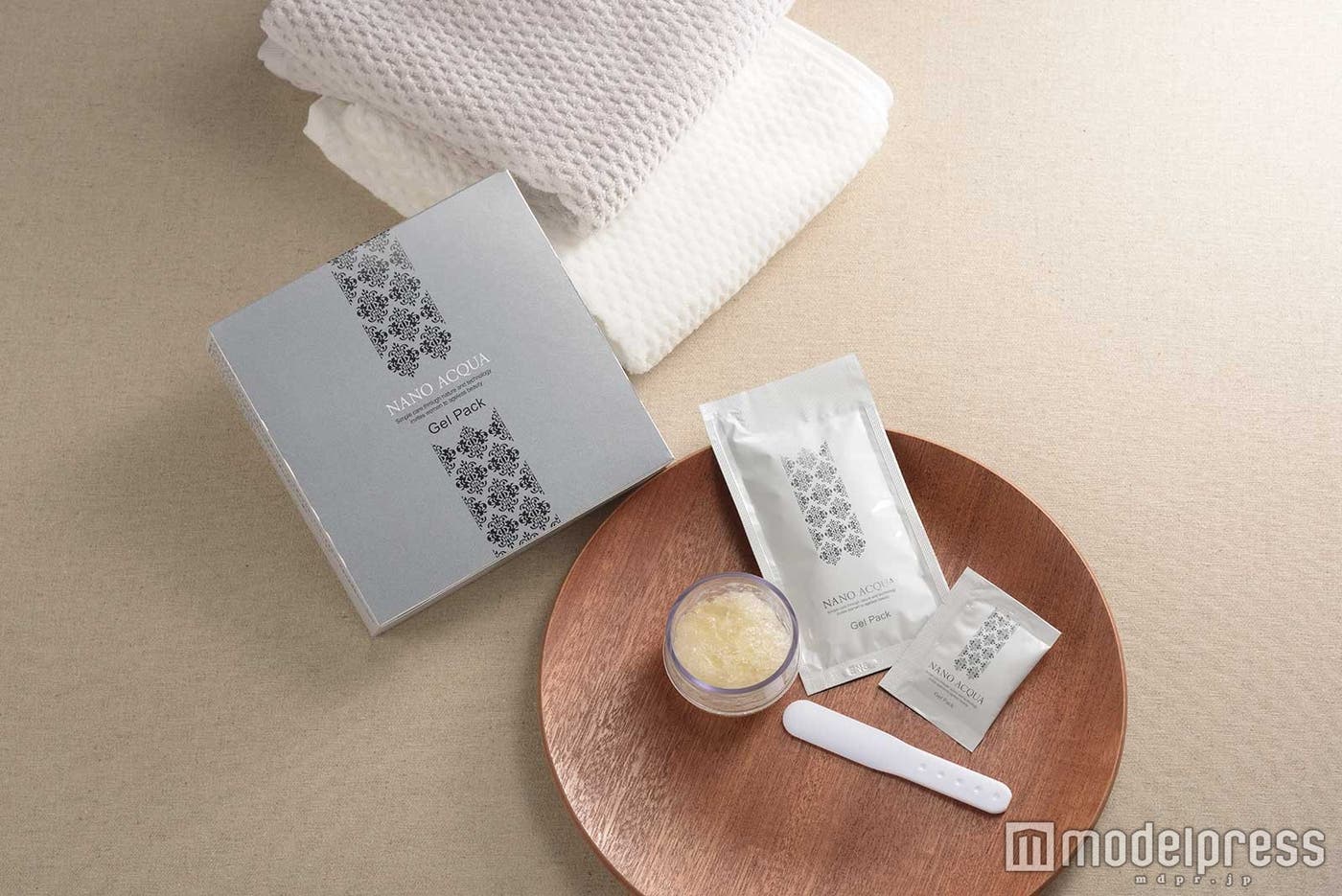 美容成分がたっぷり「ナノアクア 炭酸ジェルパック」