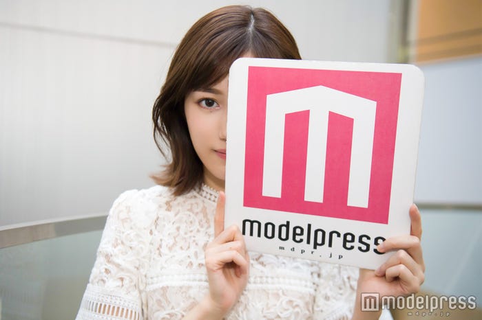 “素”のまゆゆが垣間見れた?瞬間/渡辺麻友(C)モデルプレス