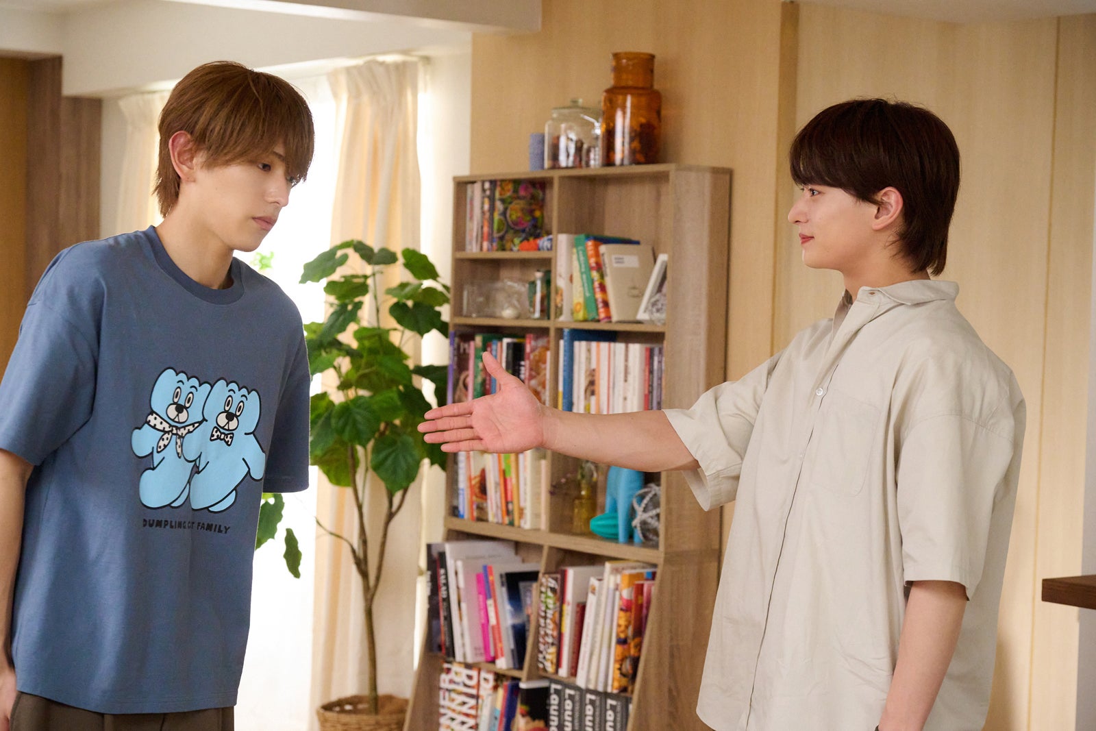 【夏色の雲が恋と嵐をまきおこす 第1話】夏輝（深田竜生）、失恋＆E判定のピンチ 姉の彼氏・蒼汰（浮所飛貴）が家庭教師に